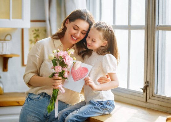 Fresh Flower Arrangements for Every Type of Mum
