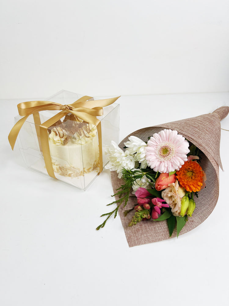 
                  
                    Bito beans Premium Cake & Flower BUNDLE
                  
                