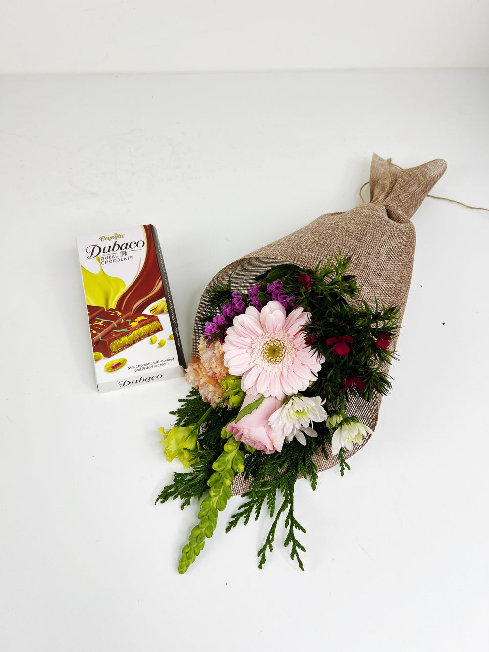 Dubai Chocolate Dubaco Flower Bundle