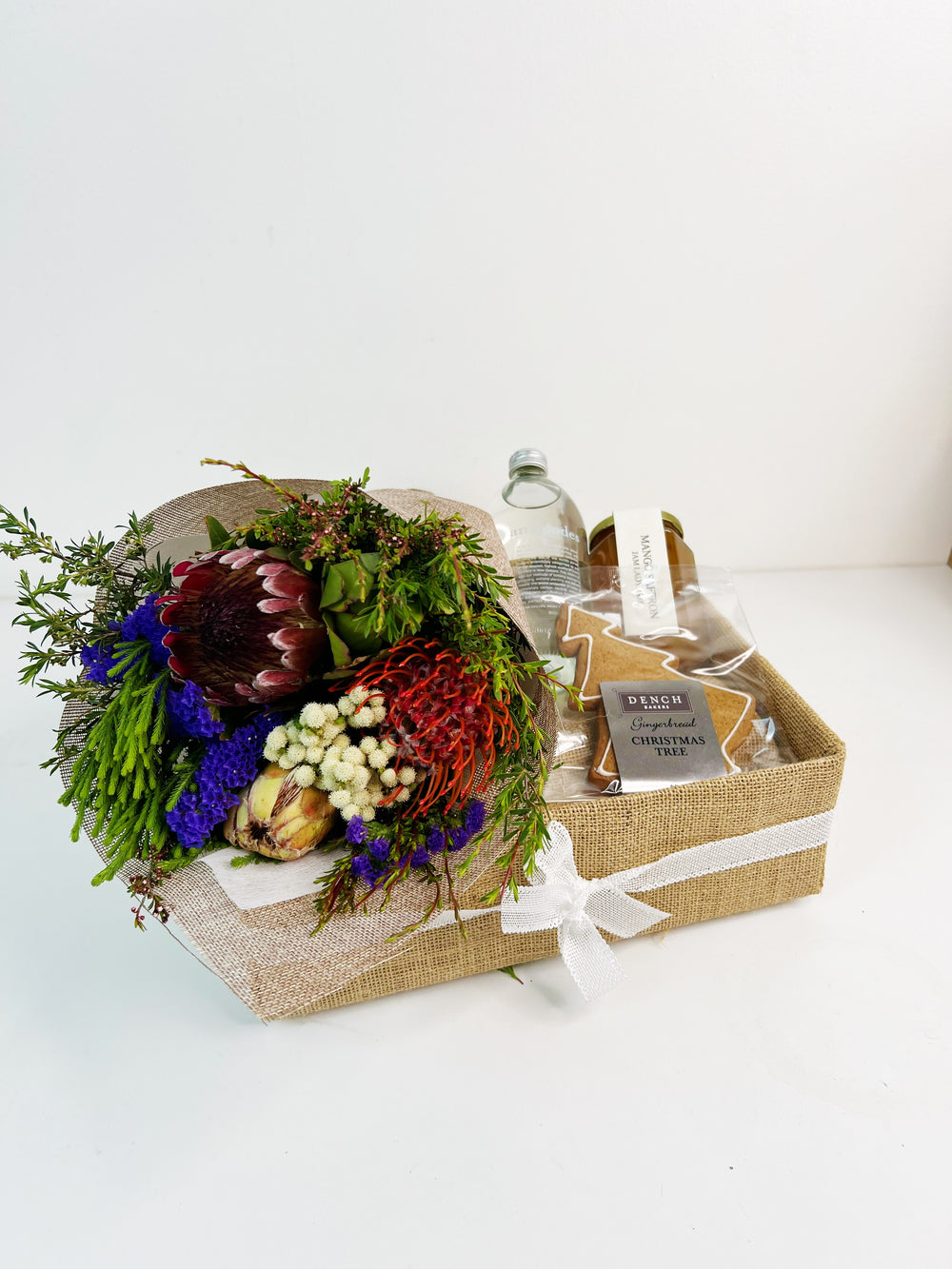 Christmas Gingerbread Friends Gift Box