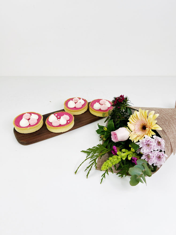 
                  
                    Mosaic French Patisserie Cake & Flower BUNDLE
                  
                