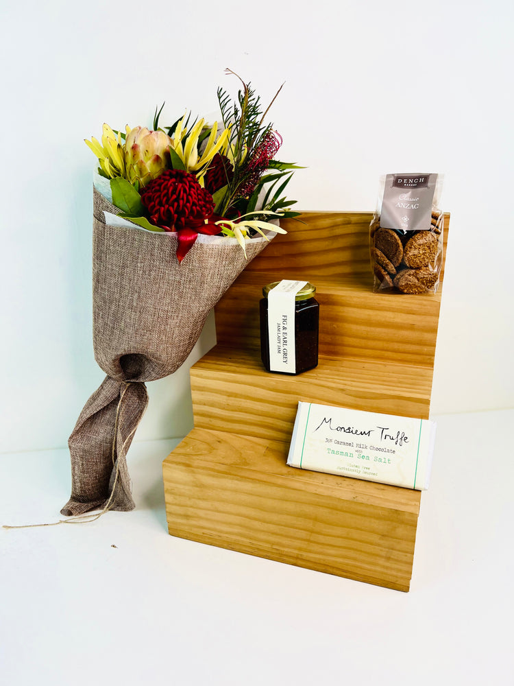 
                  
                    Native Bunch Sweetie Gift Box
                  
                