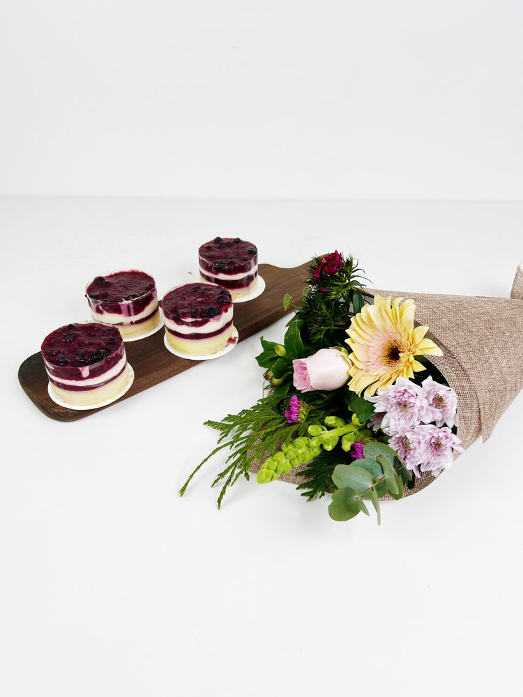 
                  
                    Mosaic French Patisserie Cake & Flower BUNDLE
                  
                