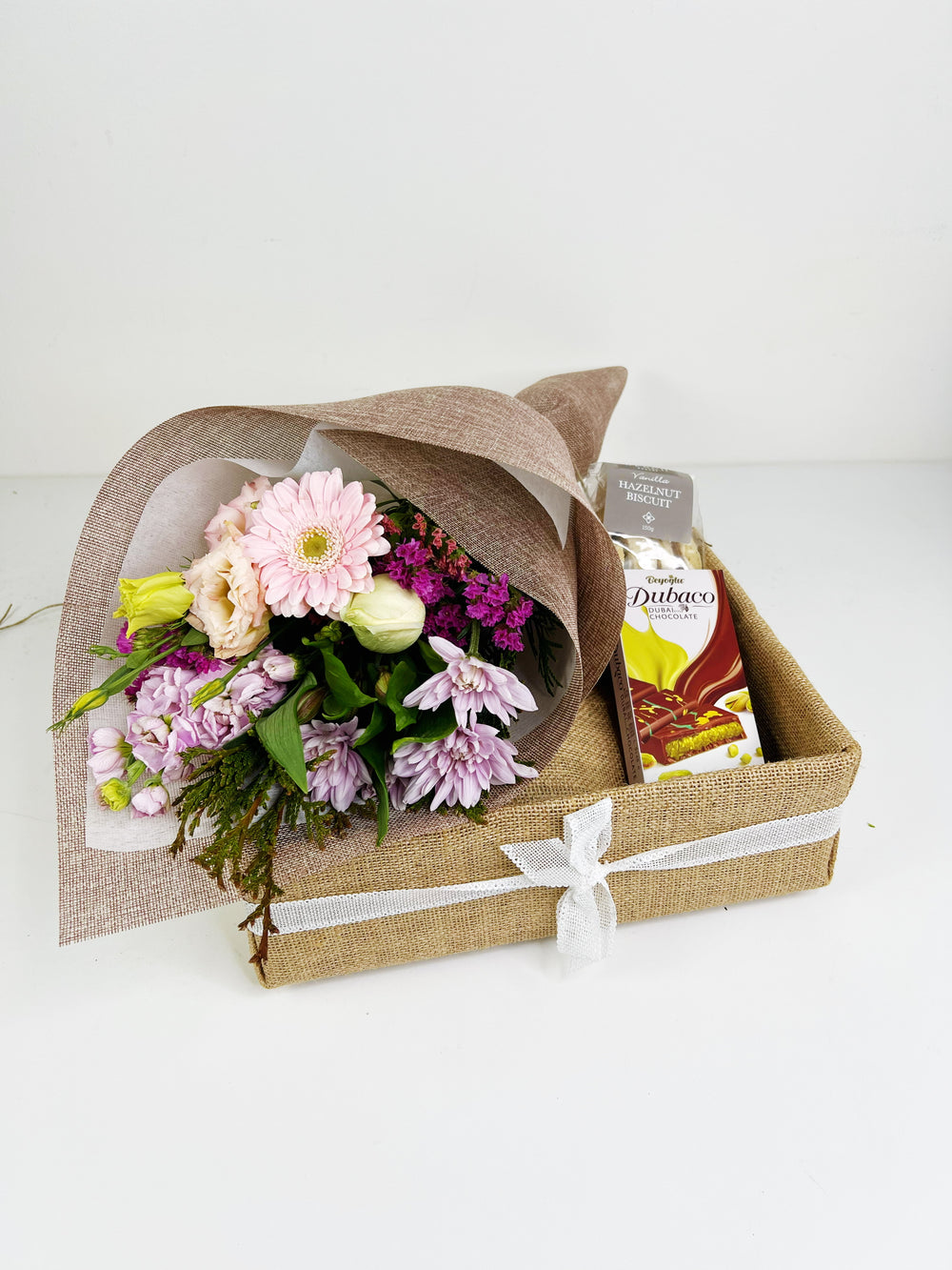 Dubai Chocolate Dubaco & Dench Biscuits Gift Box