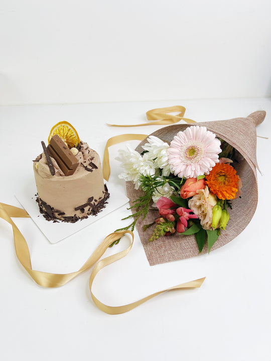 
                  
                    Bito beans Premium Cake & Flower BUNDLE
                  
                