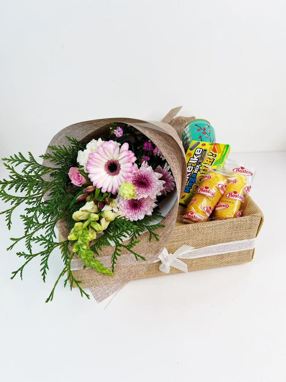 USA Sweets & Drinks Gift Box