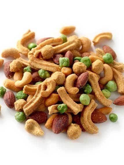 Tasty Nuts & Fruit Salad