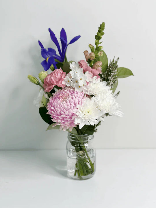 
                  
                    Small Flower Subscription
                  
                