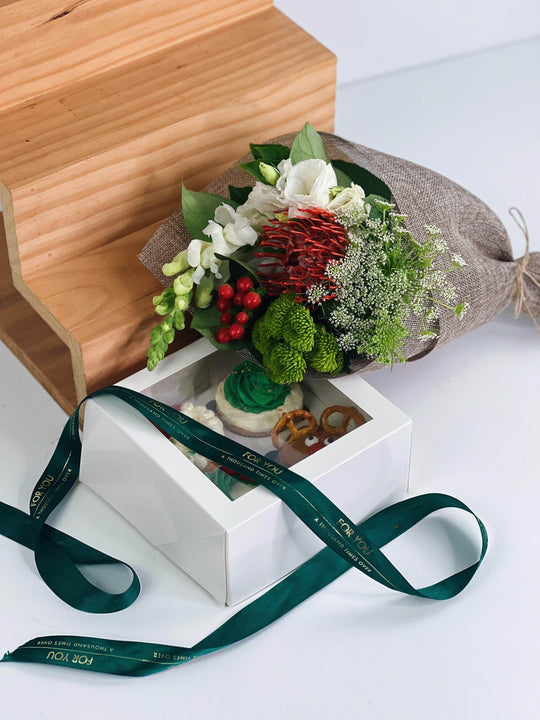 Christmas Cupcake & Flower Bundle shot by The Little Market Bunch in Melbourne.