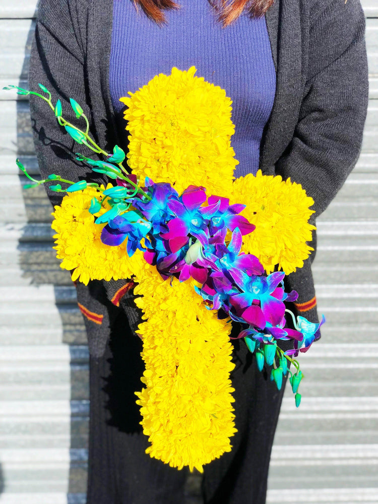 
                  
                    White / Yellow Flower Cross shot by The Little Market Bunch in Melbourne.
                  
                