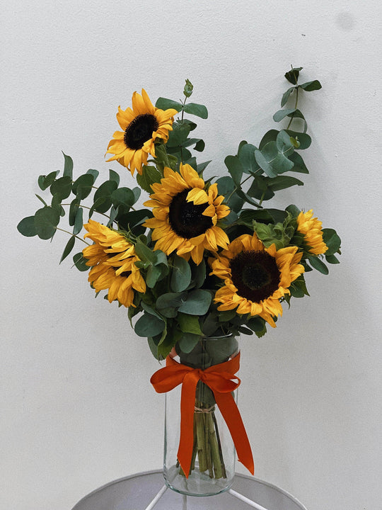 
                  
                    Sunflower Bouquet shot by The Little Market Bunch in Melbourne.
                  
                
