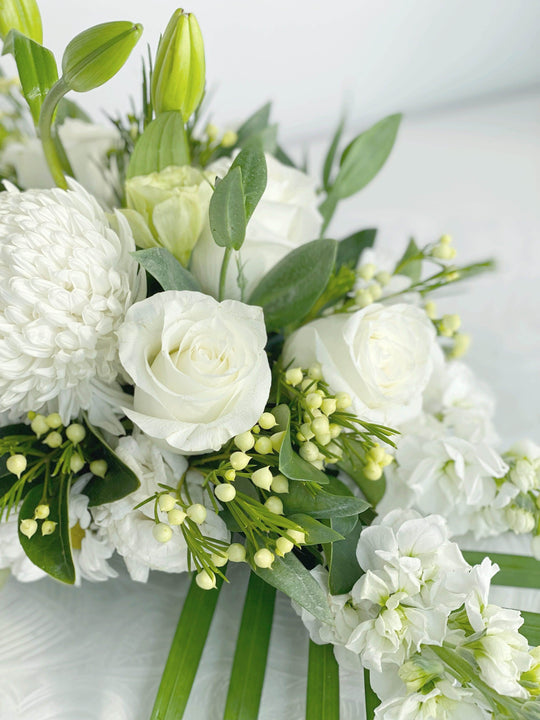 
                  
                    Table Centerpiece shot by The Little Market Bunch in Melbourne.
                  
                
